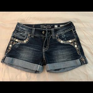 Miss Me shorts size 27